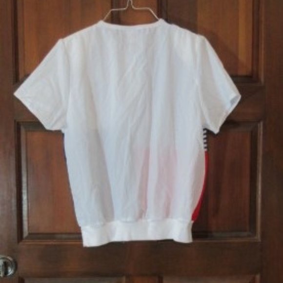 Red White Blue Top Size 8 CAPE COD PETITES - Picture 3 of 3